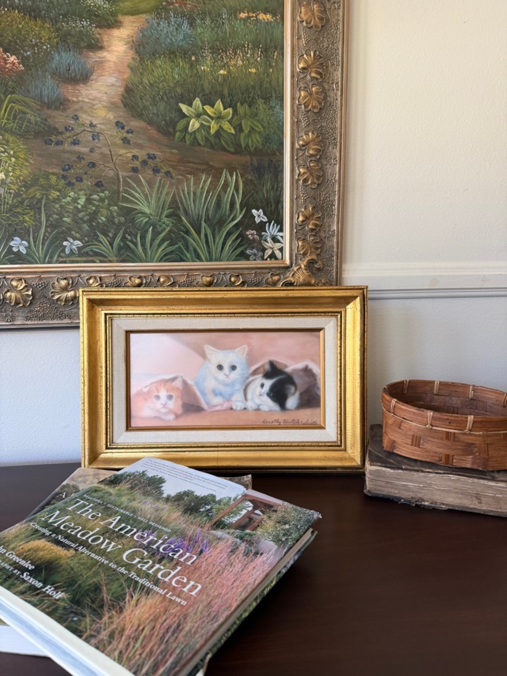 Vintage signed Dorothy Hutsler Kitten painting in Gold Gilded Frame - - Picture 2 of 10